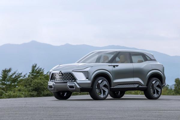 Chương trình đặt hàng sớm – Mẫu xe XFC Concept